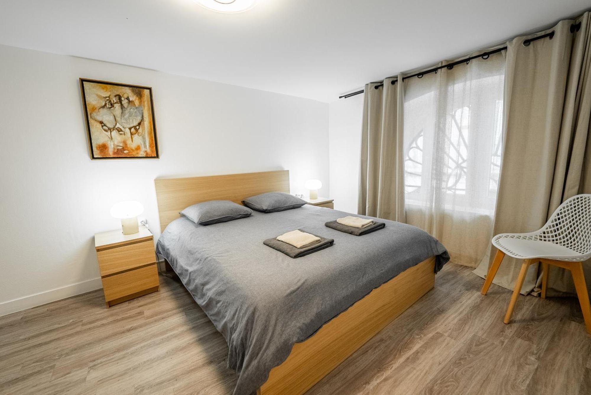 Bel Appartement Renove - Place Du Palais Avec Parking Bordeaux Exterior photo